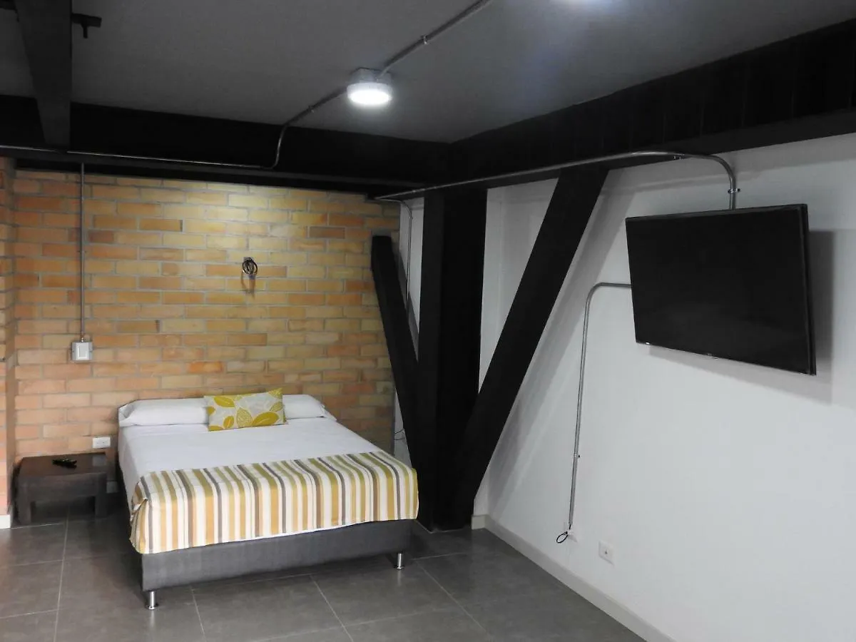 Mediterraneo Express Medellin 4*,